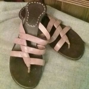 🎆 Cole Haan Sandals 🎆